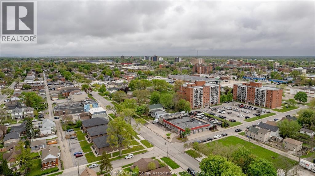 857 Howard Avenue, Windsor, ON