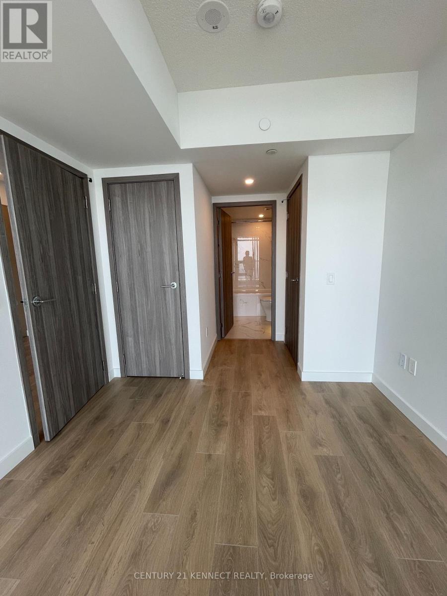 5109 - 1 Concord Cityplace Way, Toronto, ON - Indoor Photo Showing Other Room