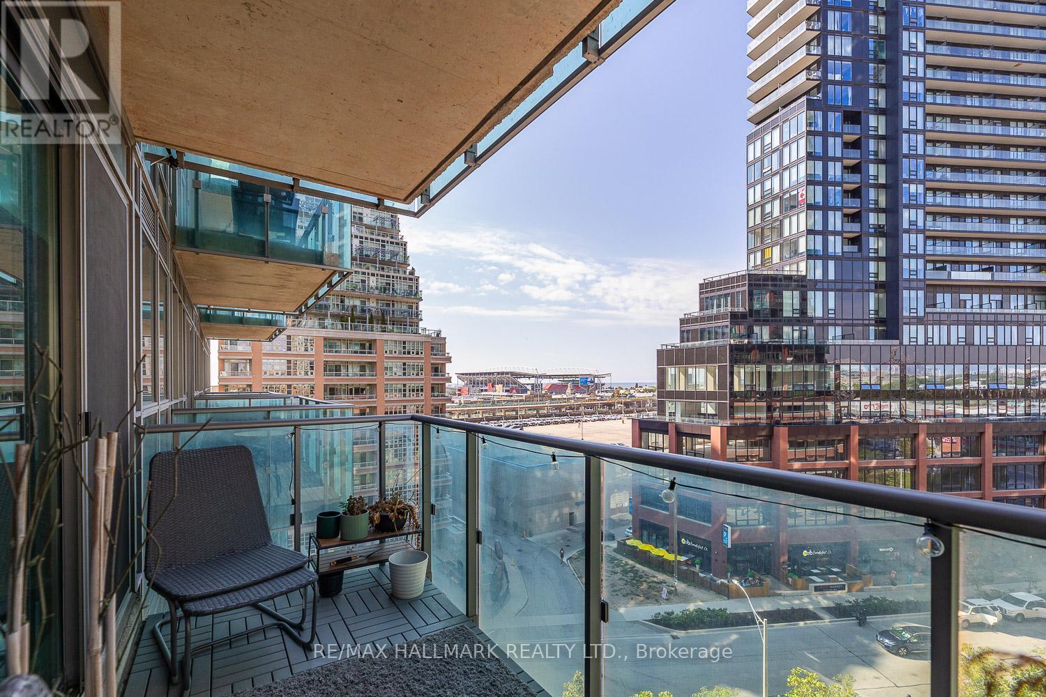 709 - 69 Lynn Williams Street, Toronto, ON - Outdoor