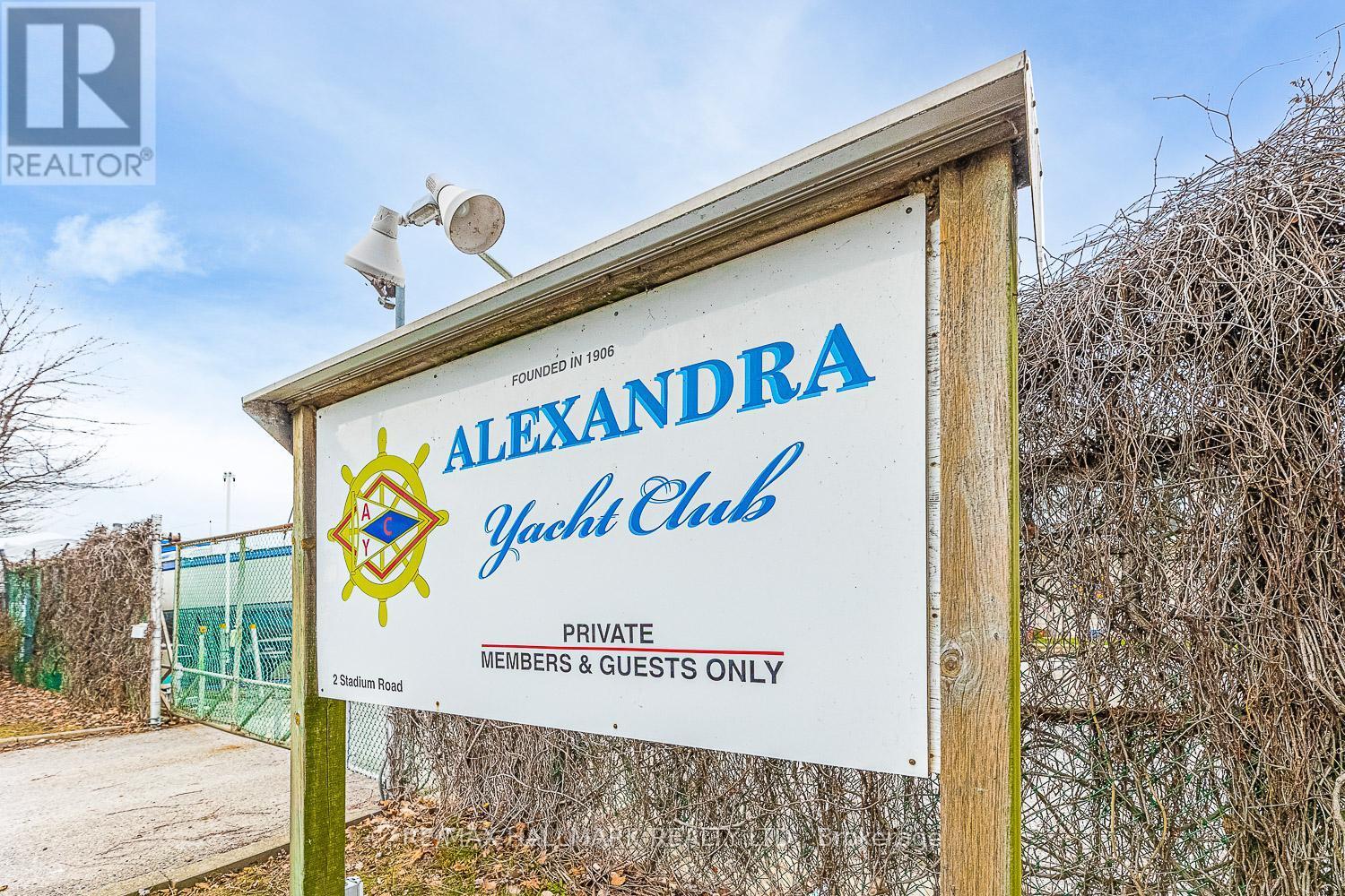 709 - 69 Lynn Williams Street, Toronto, ON - Outdoor