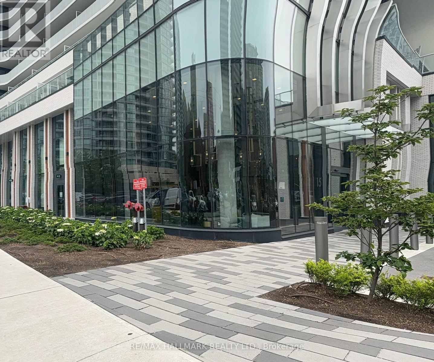 407 - 15 Holmes Avenue, Toronto, ON - Outdoor