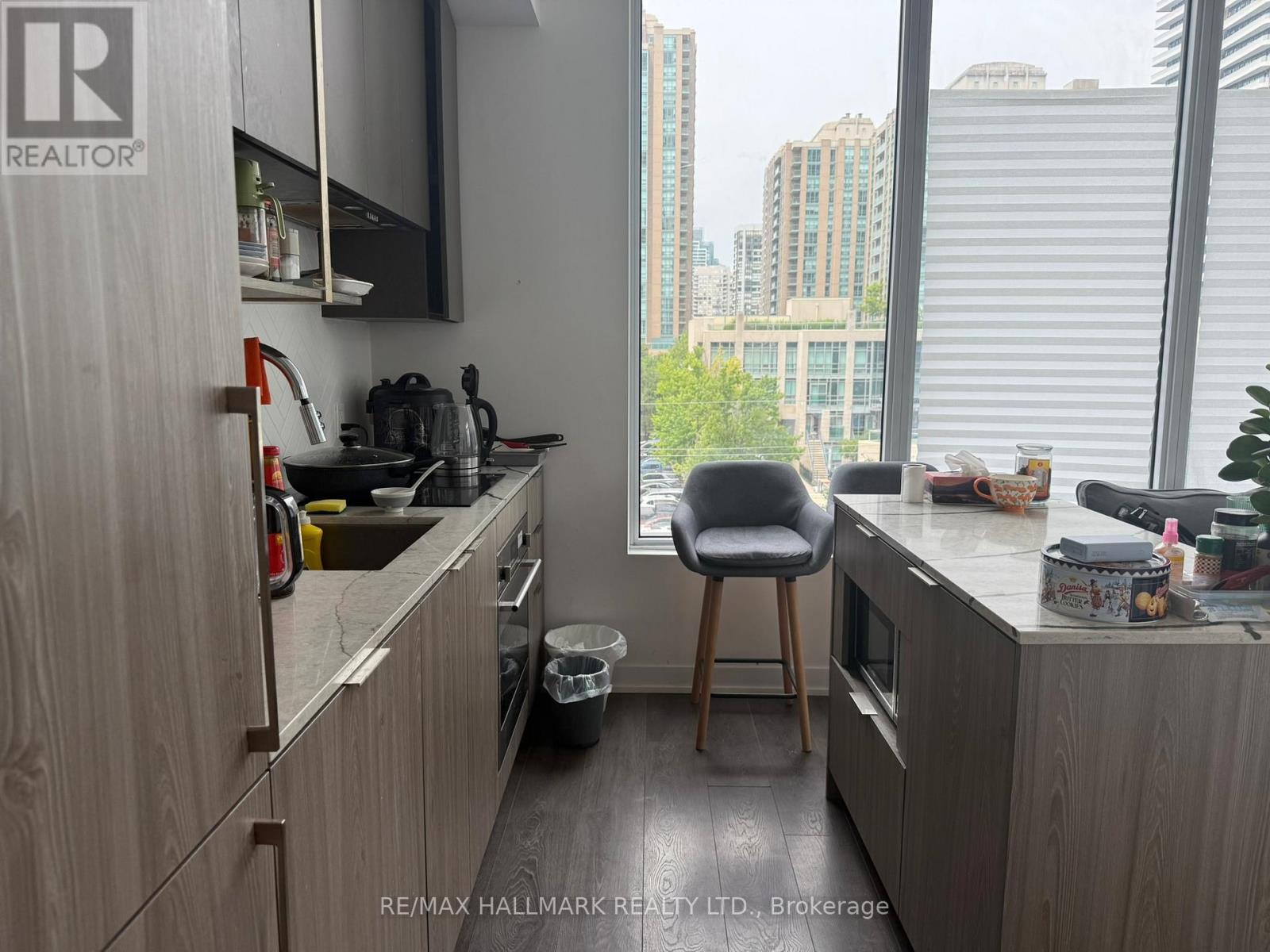 407 - 15 Holmes Avenue, Toronto, ON - Indoor Photo Showing Other Room