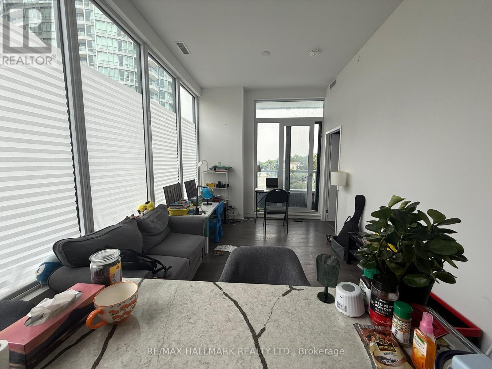 407 - 15 Holmes Avenue, Toronto, ON - Indoor Photo Showing Other Room