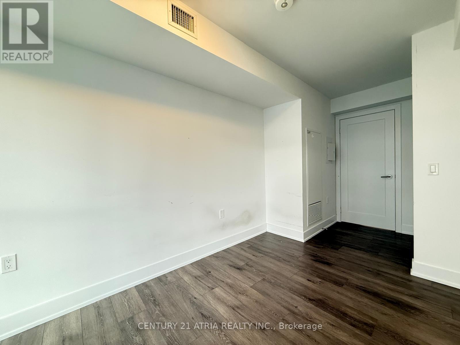 1222 - 585 Bloor Street E, Toronto, ON - Indoor Photo Showing Other Room
