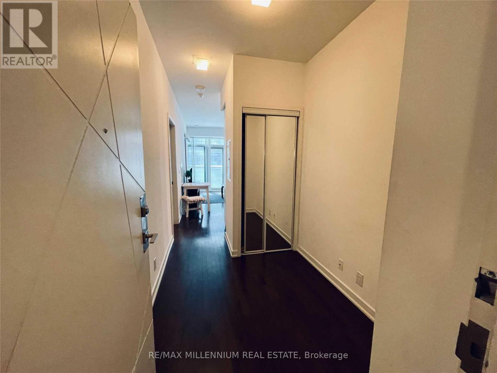 709 - 14 York Street, Toronto, ON - Indoor Photo Showing Other Room