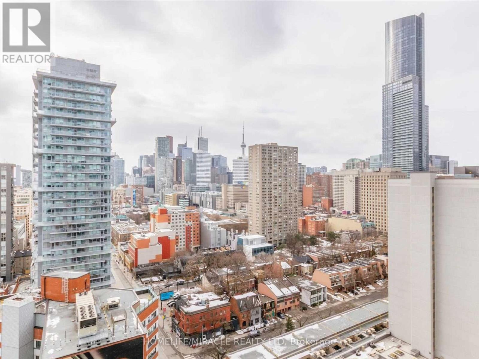 1913 - 403 Church Street, Toronto, ON - Outdoor With Facade