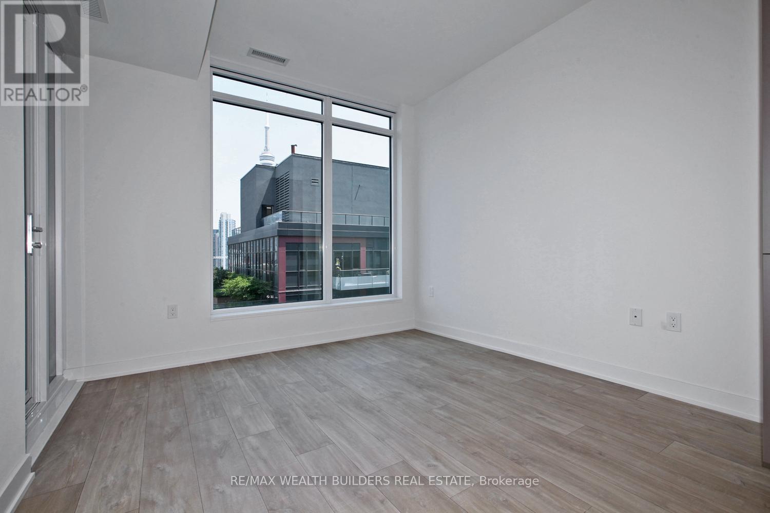 1219E - 576 Front Street W, Toronto, ON - Indoor Photo Showing Other Room