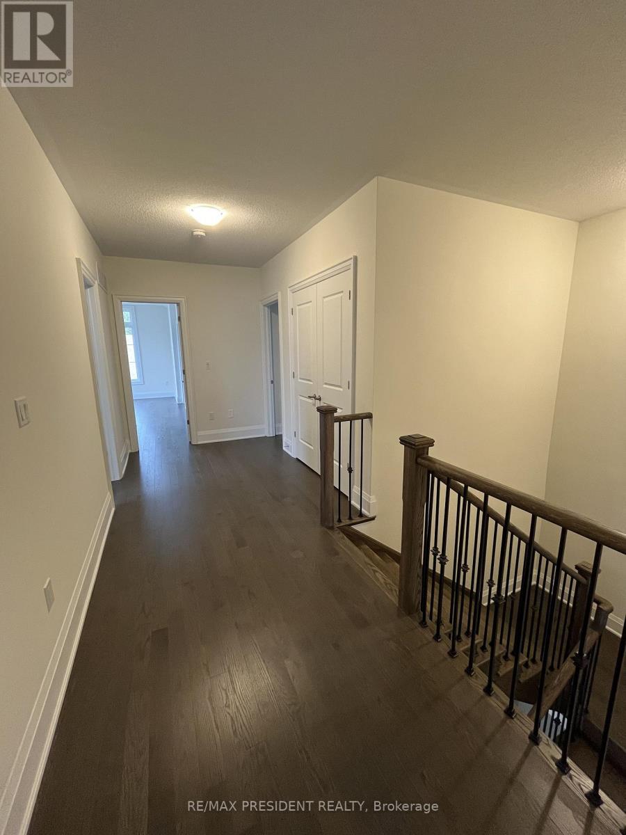 130 Wraggs Road, Bradford West Gwillimbury, ON - Indoor Photo Showing Other Room