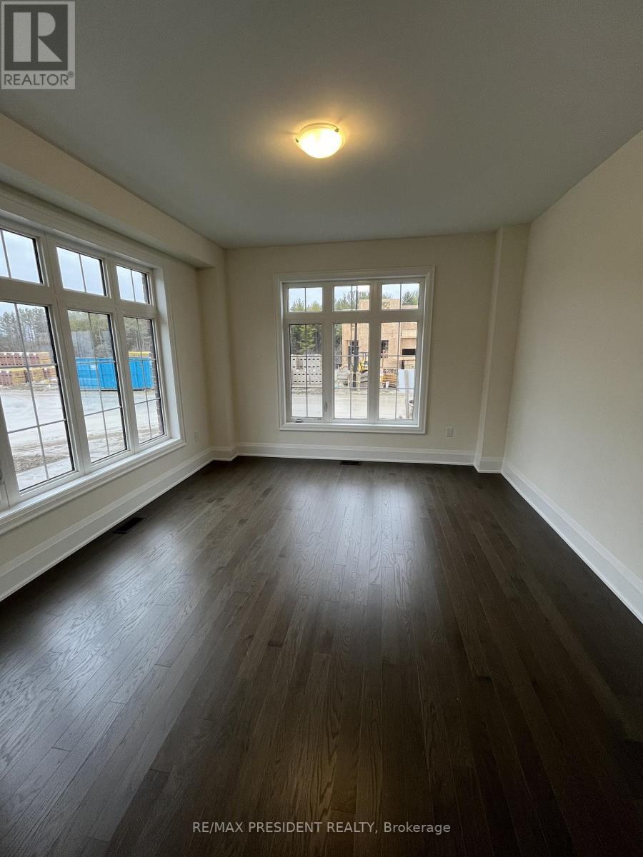 130 Wraggs Road, Bradford West Gwillimbury, ON - Indoor Photo Showing Other Room