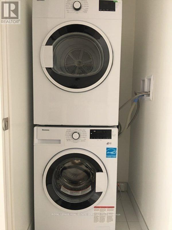 228W - 268 Buchanan Drive, Markham, ON - Indoor Photo Showing Laundry Room