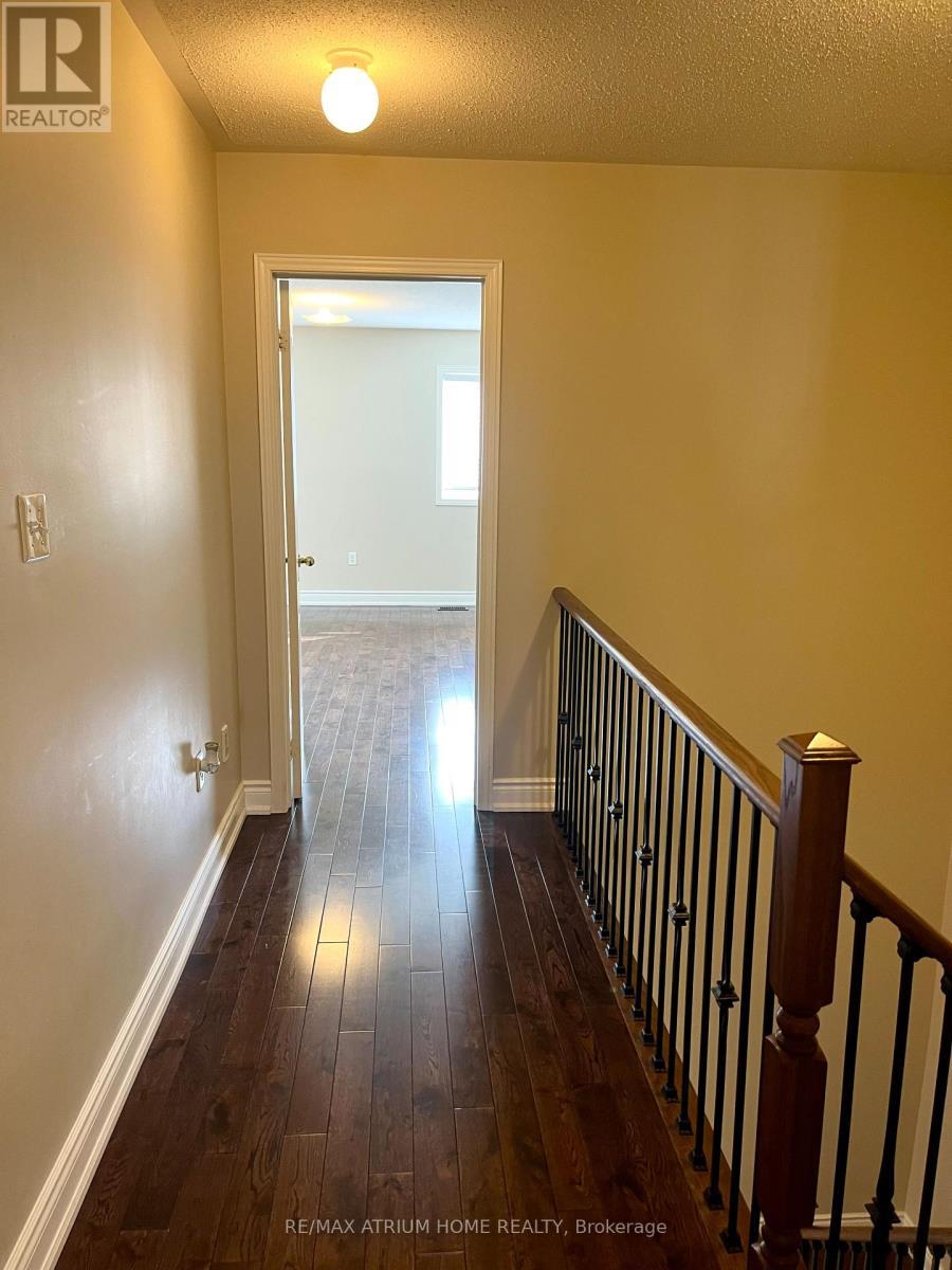 1261 Blencowe Crescent, Newmarket, ON - Indoor Photo Showing Other Room