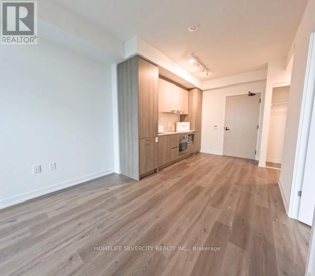2610 - 225 Commerce Street, Vaughan, ON - Indoor