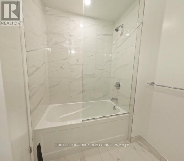 2610 - 225 Commerce Street, Vaughan, ON - Indoor Photo Showing Bathroom