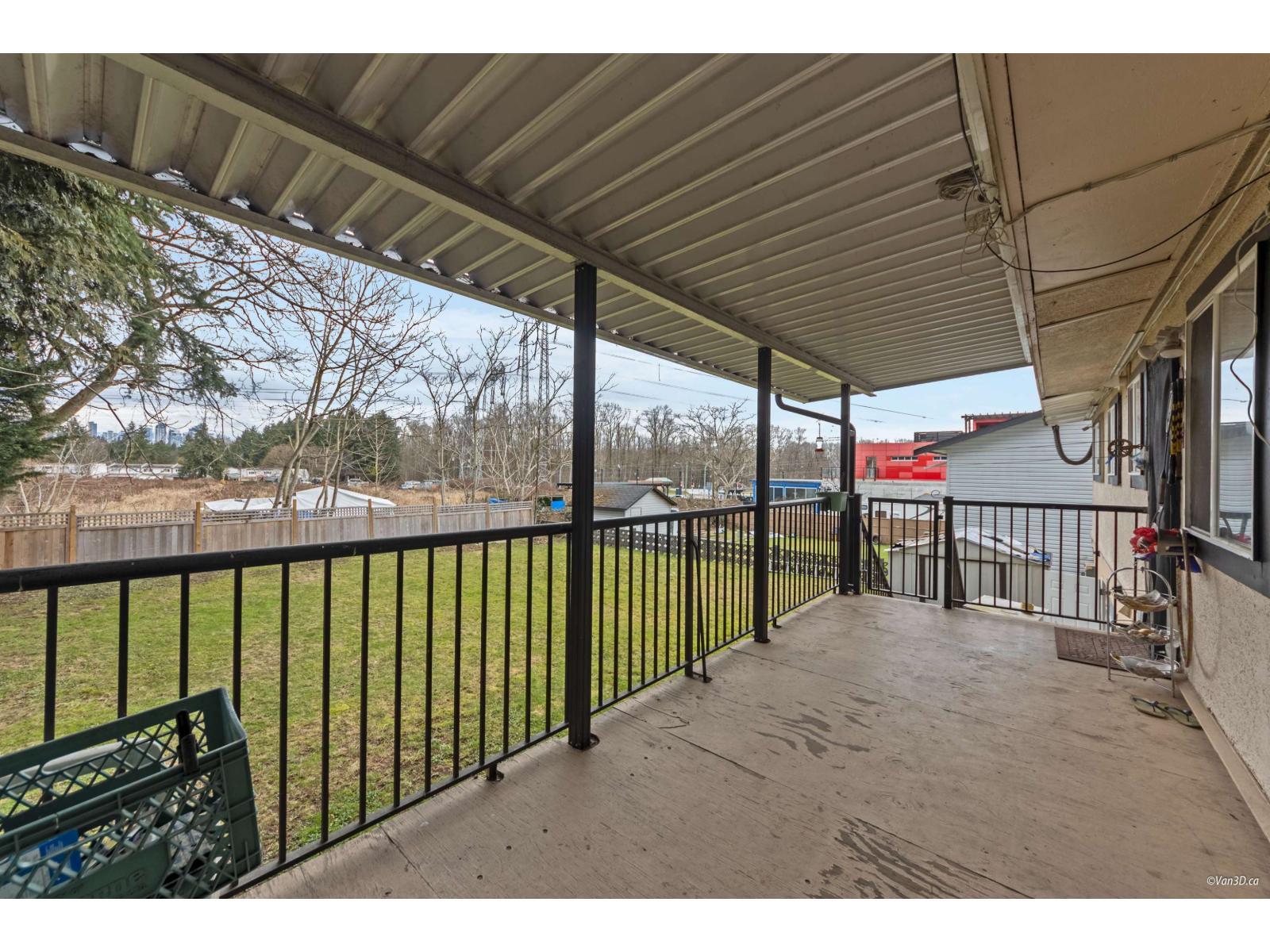 13553 84 Avenue, Surrey, BC - Outdoor With Deck Patio Veranda With Exterior