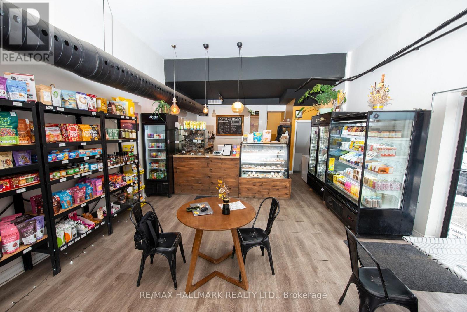 2256 Queen Street E, Toronto, ON