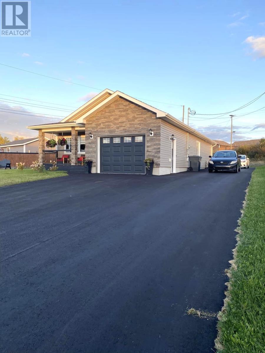 1 Wells Place, Grand Falls-Windsor, NL - Outdoor