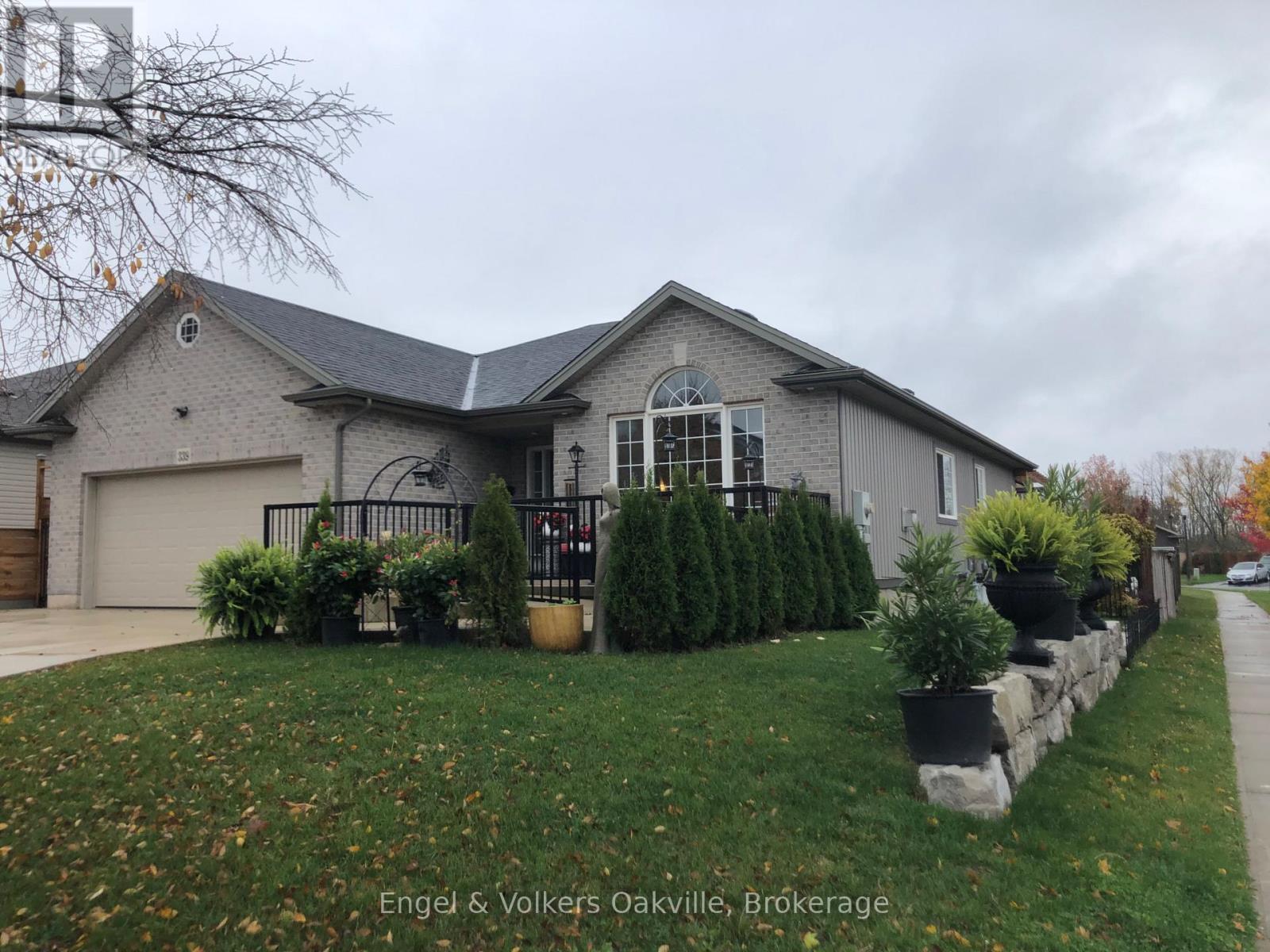 339 Wellbrook Avenue, Welland (Prince Charles), ON - Outdoor