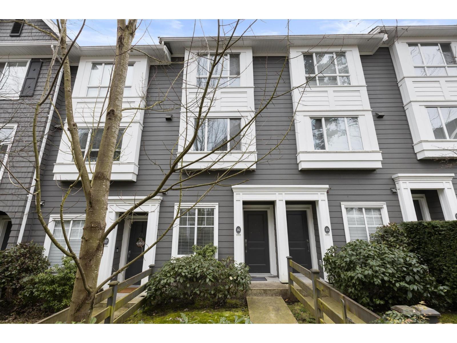 16 14955 60 Avenue, Surrey, BC - Outdoor With Facade