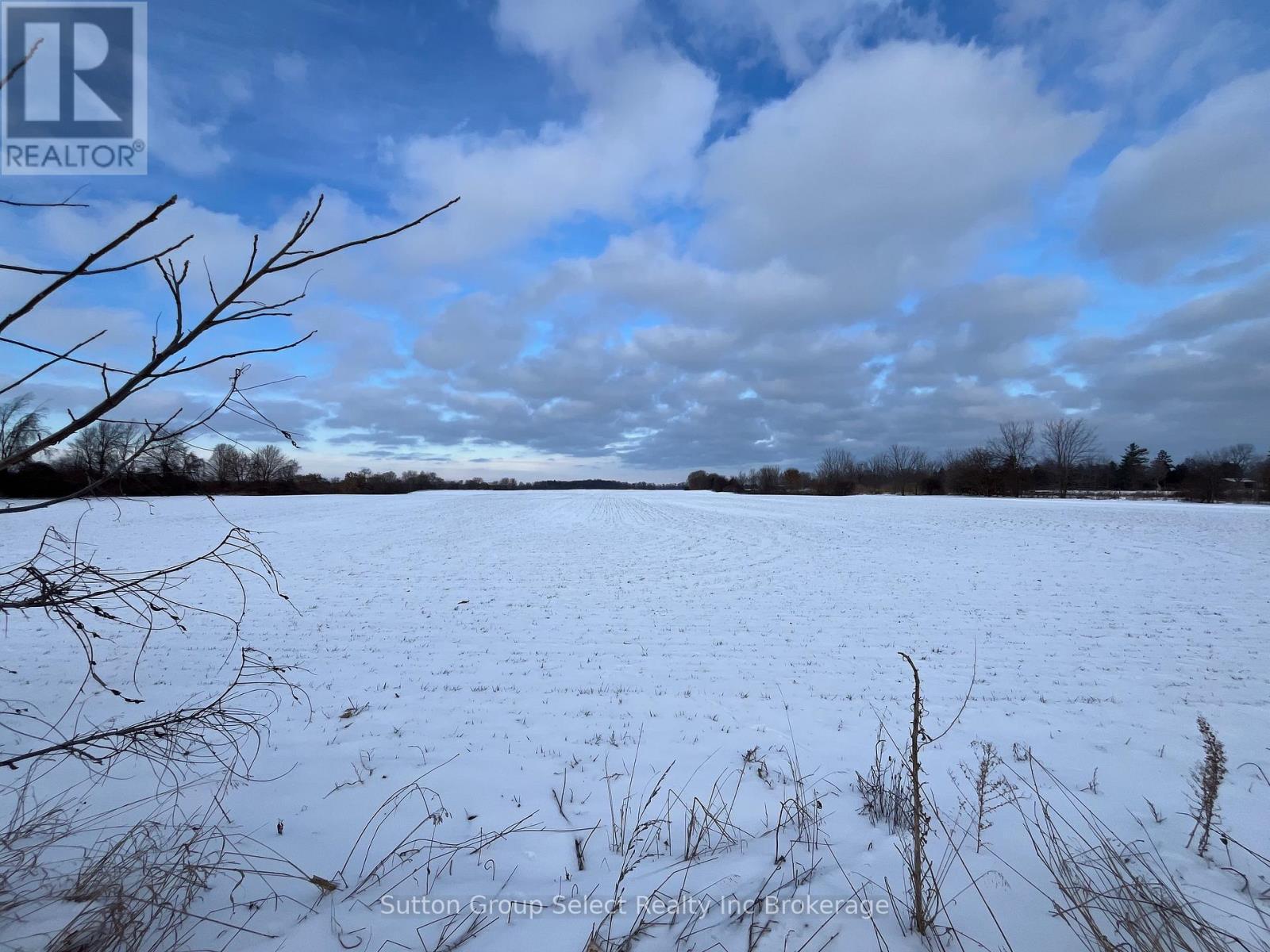 639-641 Mt Pleasant Road W, Brant (Brantford Twp), ON