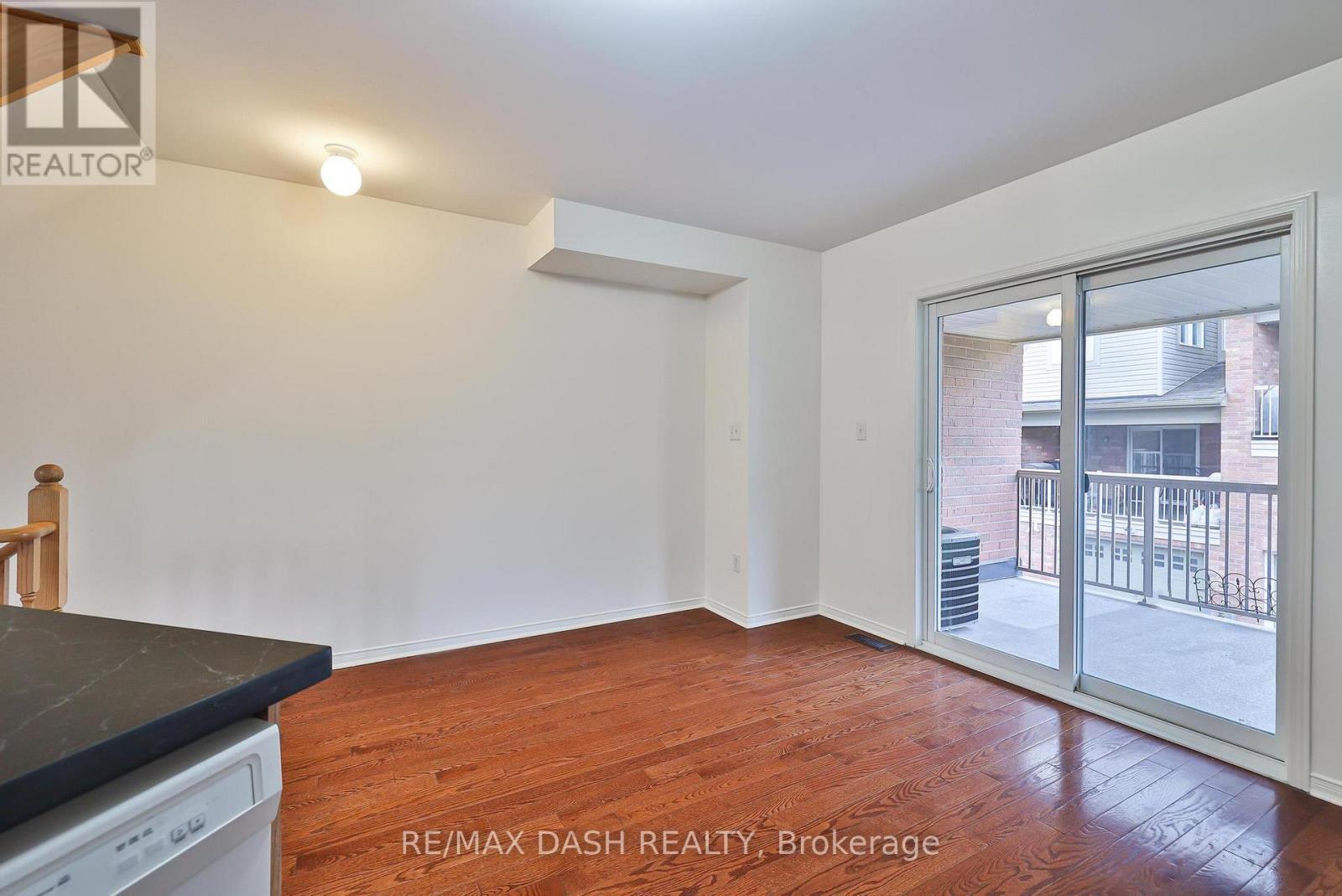 57 Ted Wray Circle, Toronto, ON - Indoor Photo Showing Other Room