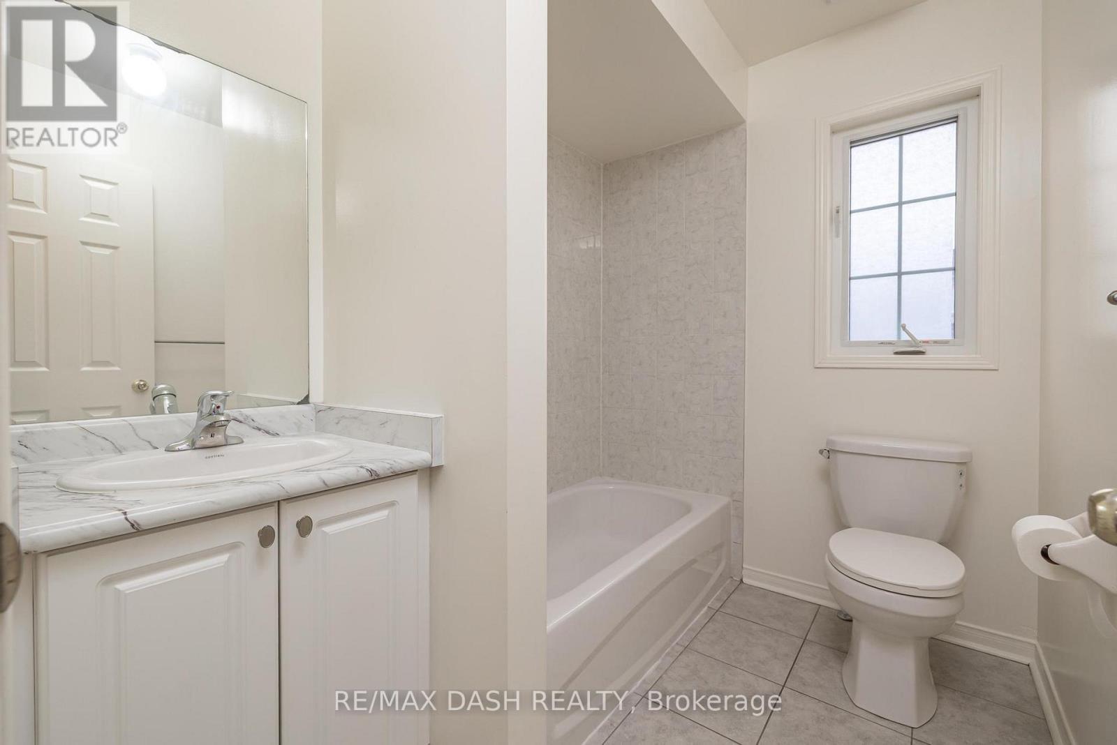 57 Ted Wray Circle, Toronto, ON - Indoor Photo Showing Bathroom