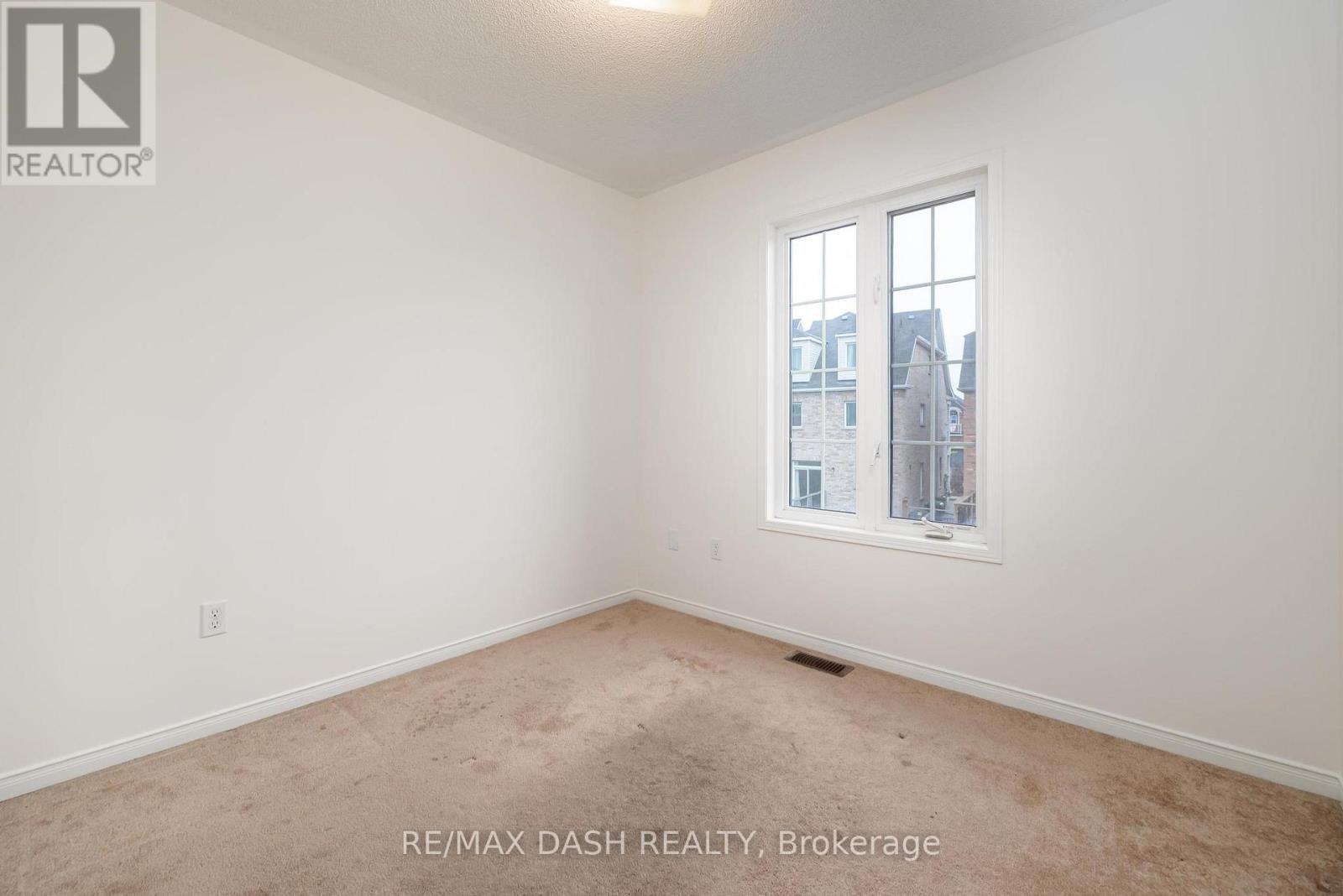 57 Ted Wray Circle, Toronto, ON - Indoor Photo Showing Other Room