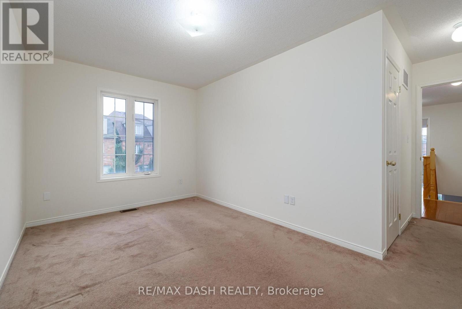 57 Ted Wray Circle, Toronto, ON - Indoor Photo Showing Other Room