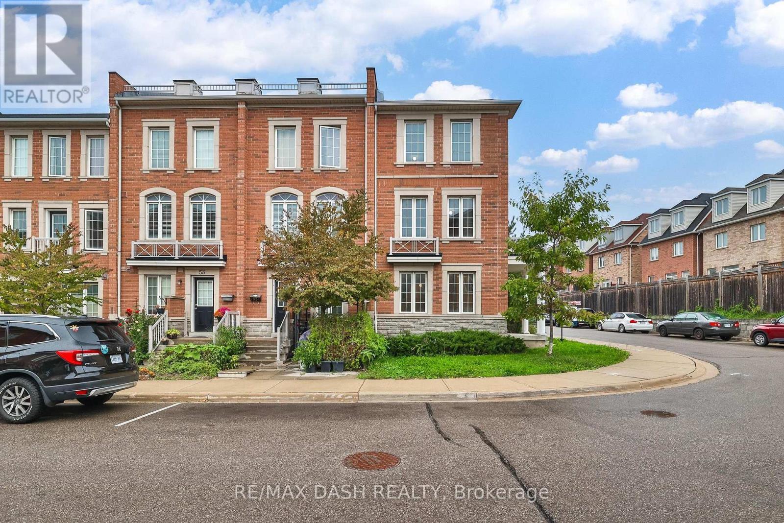 57 Ted Wray Circle, Toronto, ON - Outdoor With Facade