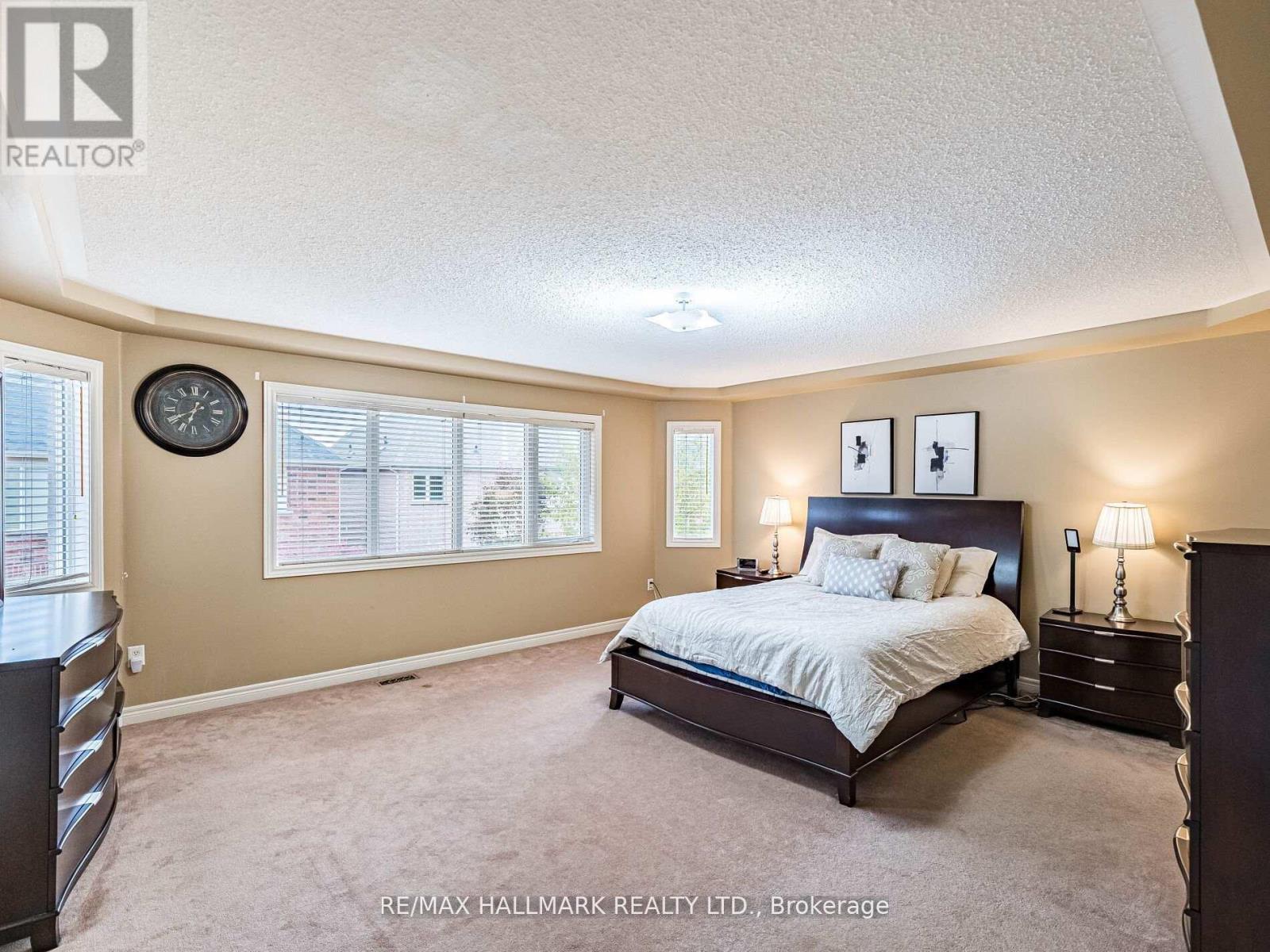 3099 Velmar Drive, Mississauga, ON - Indoor Photo Showing Bedroom