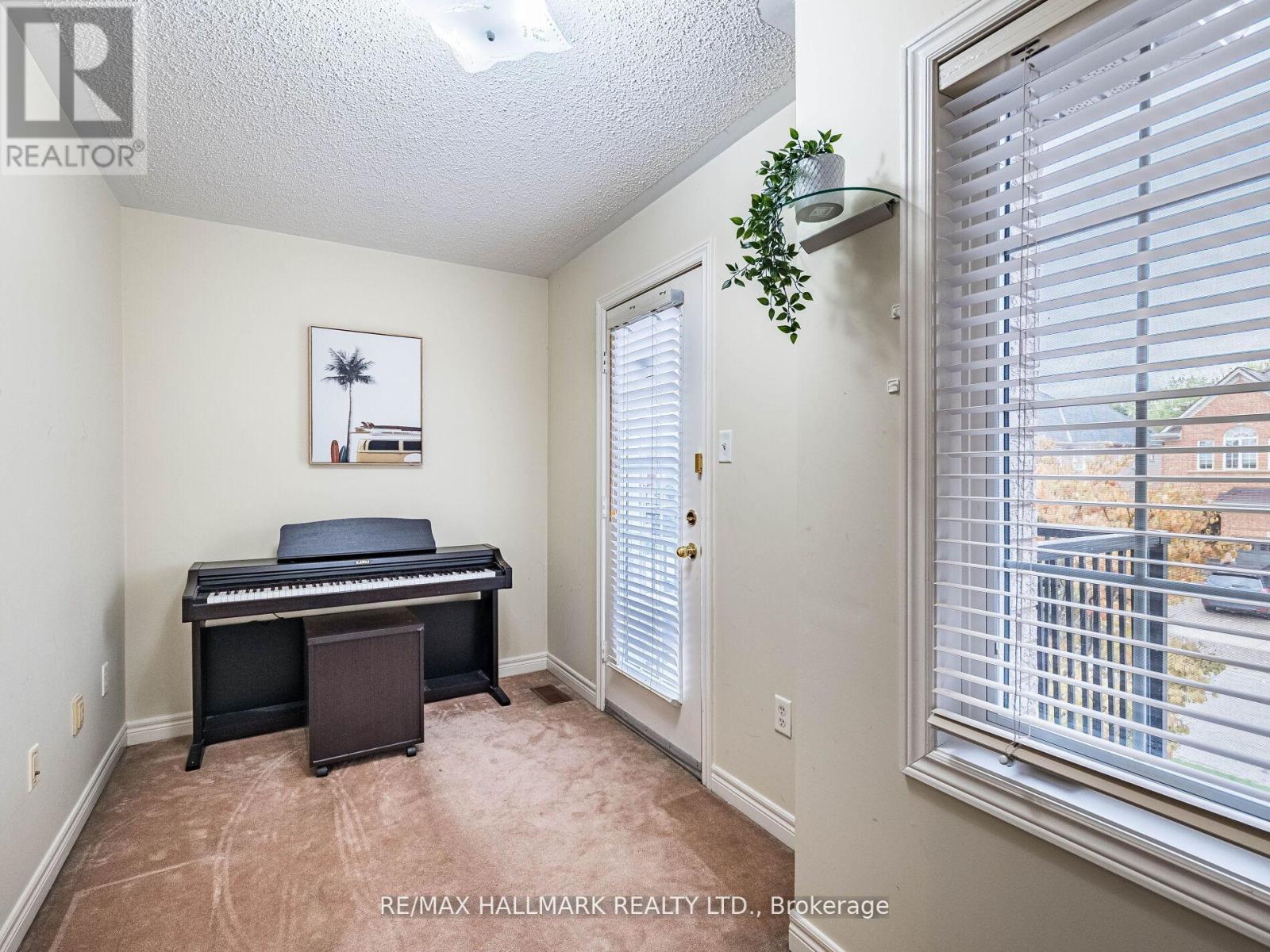 3099 Velmar Drive, Mississauga, ON - Indoor Photo Showing Other Room