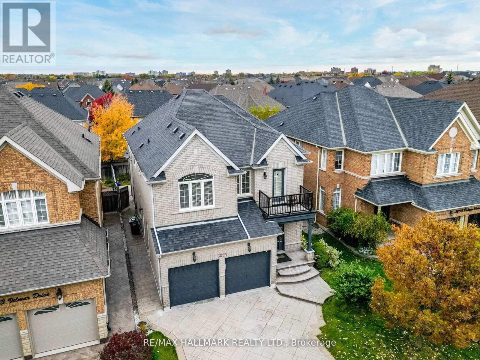 3099 Velmar Drive, Mississauga, ON - Outdoor With Facade