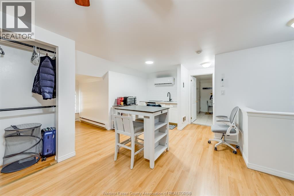 961 Ouellette Avenue Unit# 4, Windsor, ON - Indoor