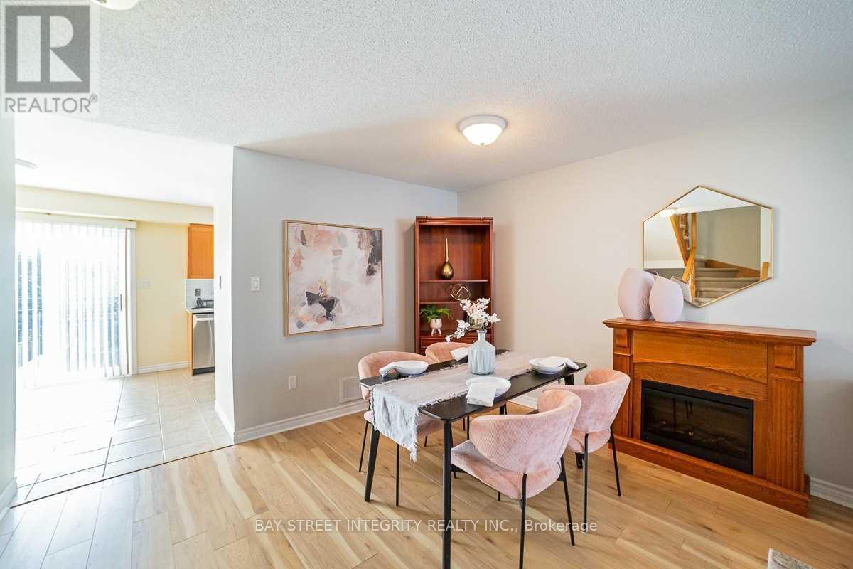 13 Vansickle Street, Hamilton, ON - Indoor Photo Showing Dining Room