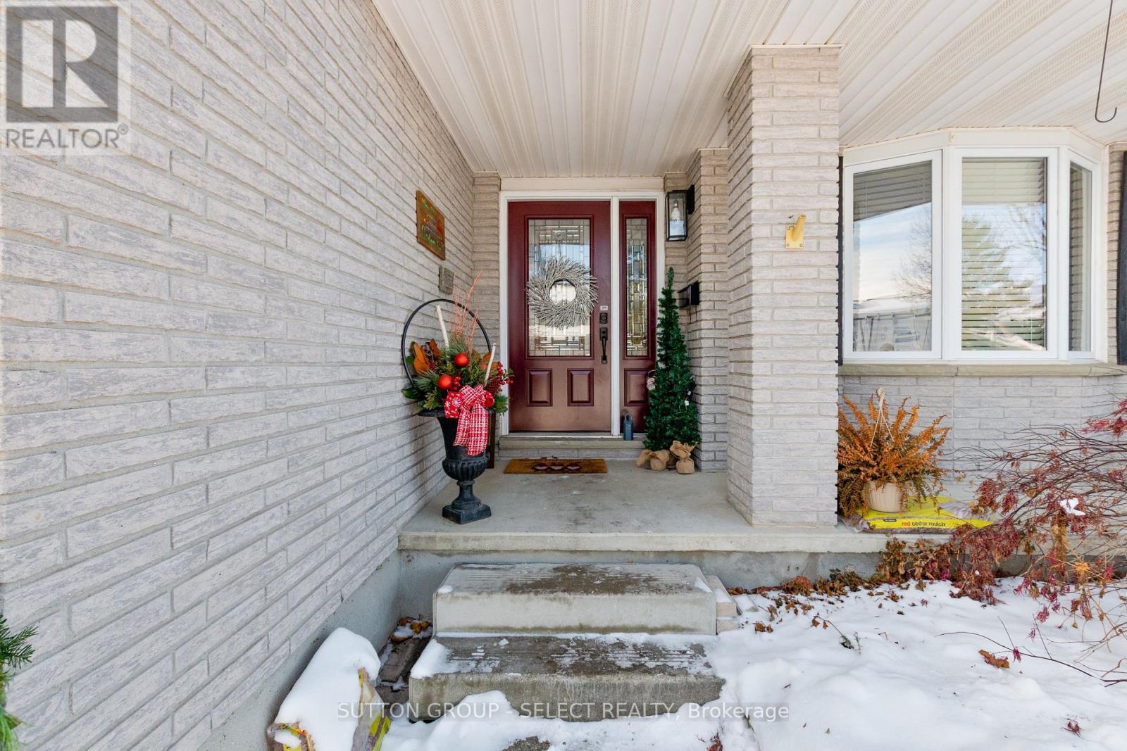 97 Tiner Avenue, Thames Centre (Dorchester), ON - Outdoor