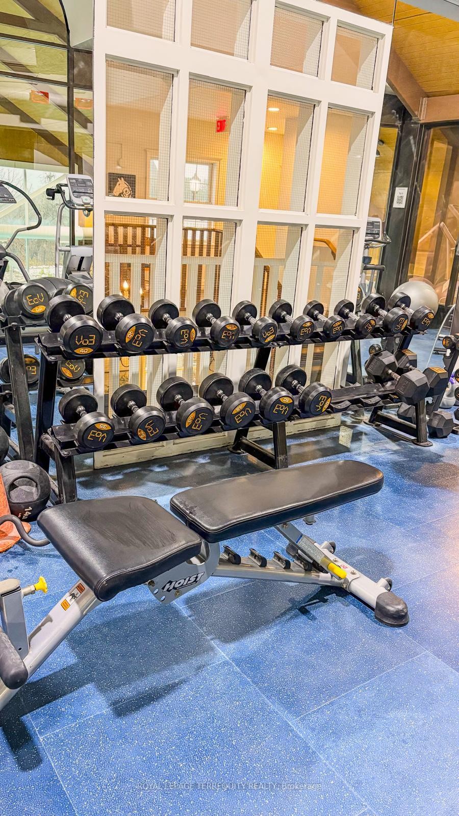 2329-90 Highland Drive, Oro-Medonte, ON - Indoor Photo Showing Gym Room