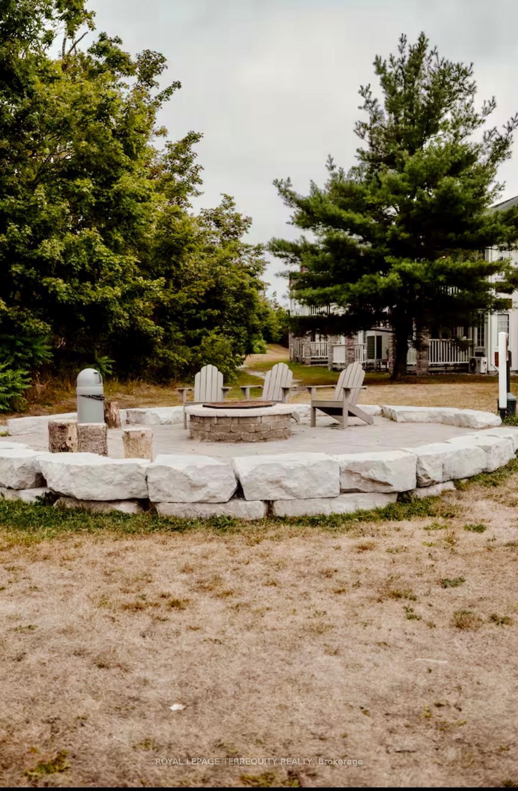 2329-90 Highland Drive, Oro-Medonte, ON - Outdoor