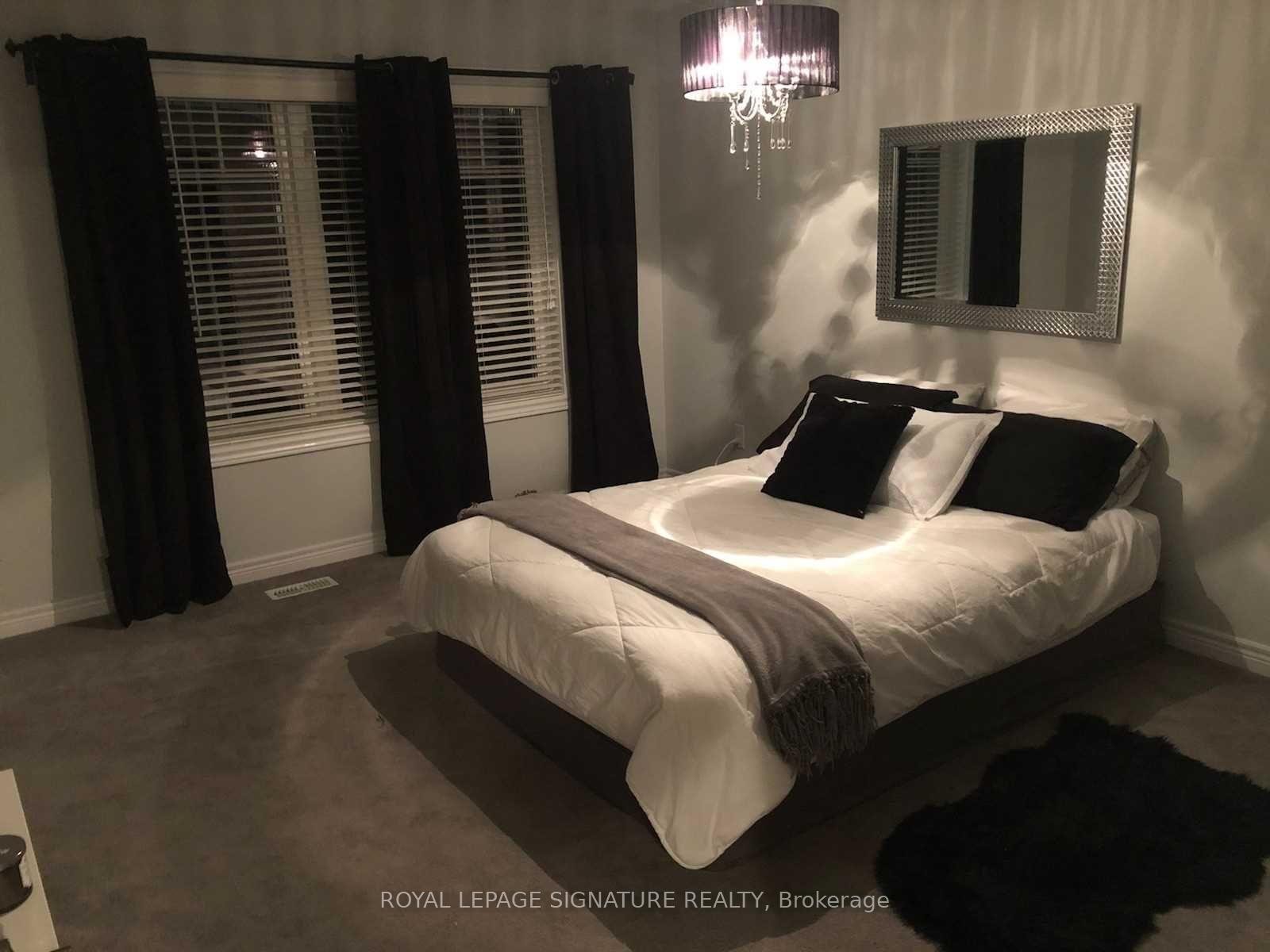 7-98 Shoreview Place, Hamilton, ON - Indoor Photo Showing Bedroom