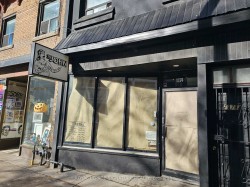 1174 Bloor Street W Toronto, ON M6H 1N1