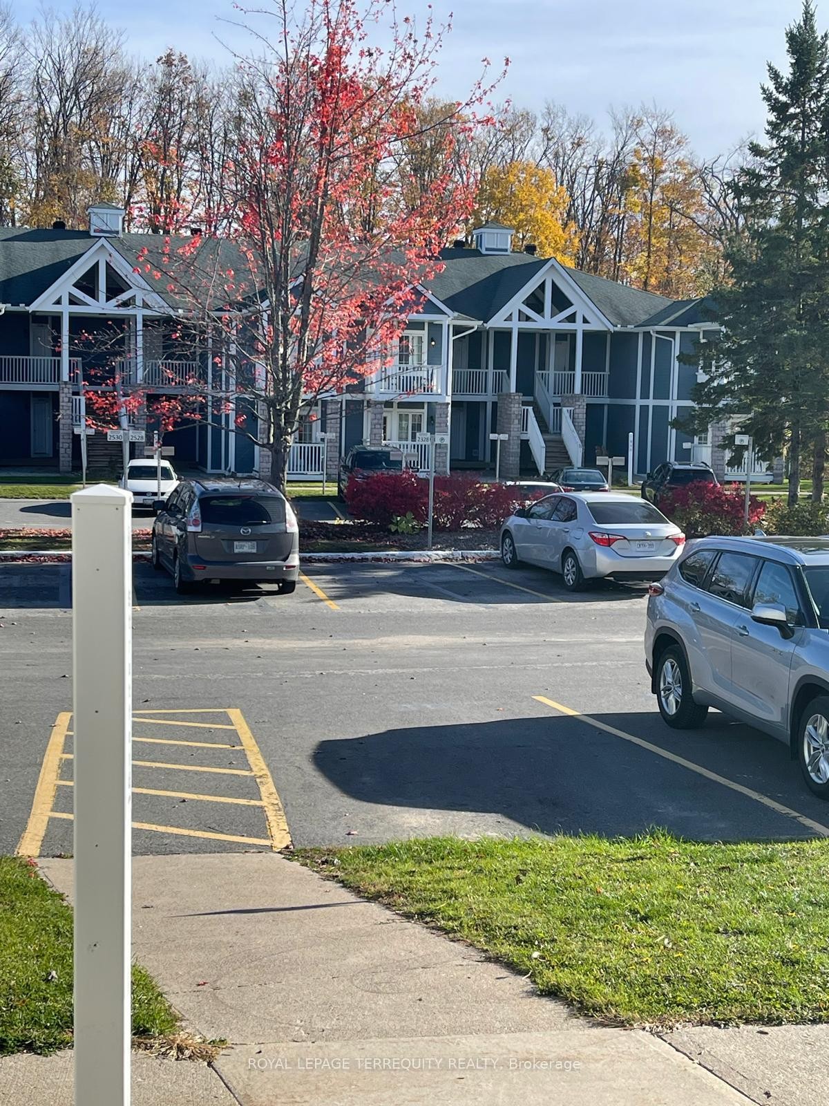 2328-90 Highland Drive, Oro-Medonte, ON - Outdoor