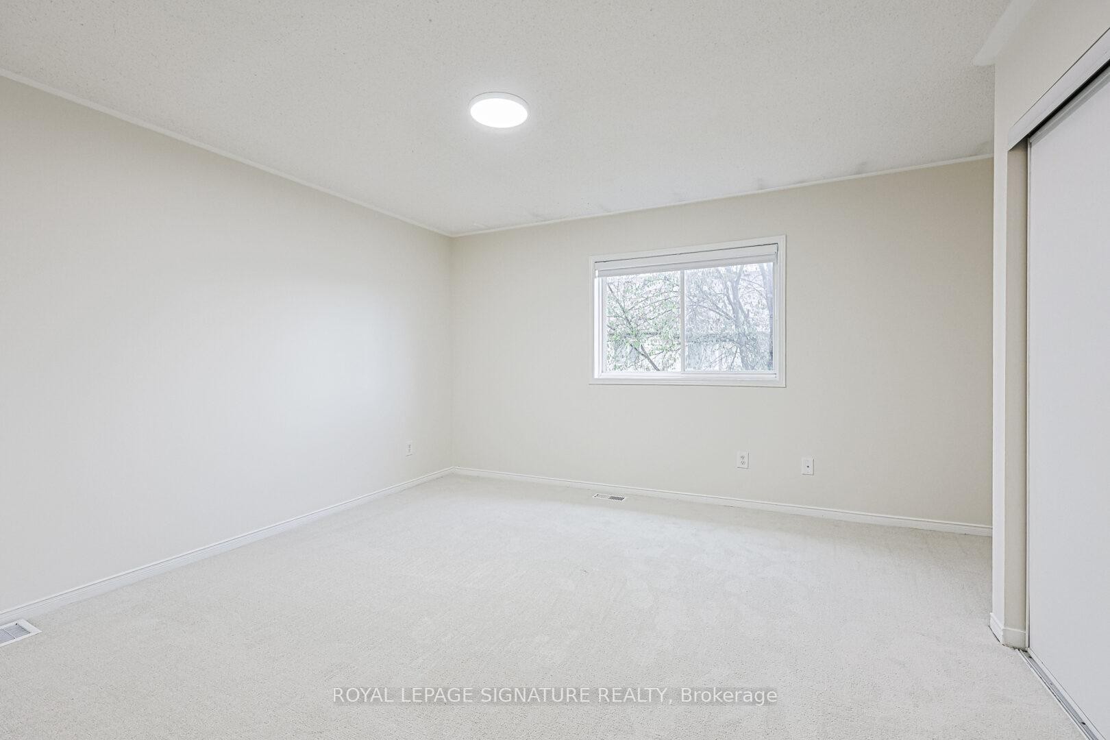 6-3 Pleasantview Avenue, Brampton, ON - Indoor Photo Showing Other Room