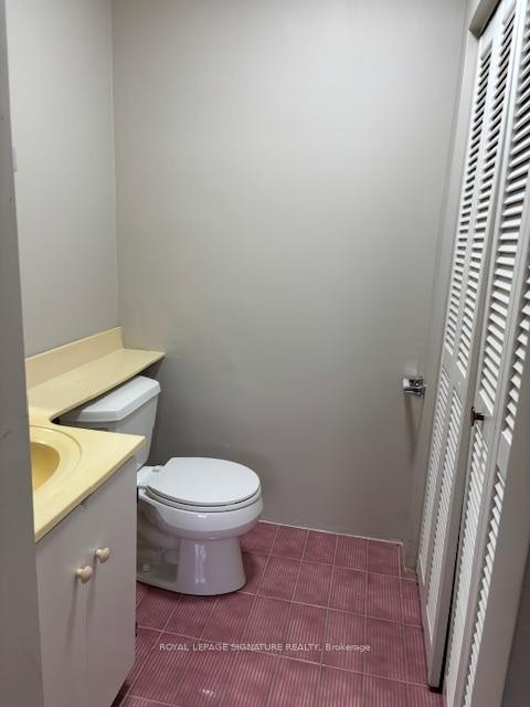 1 Brady Crescent, Toronto, ON