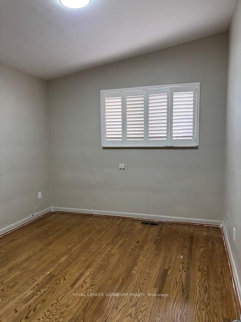 1 Brady Crescent, Toronto, ON