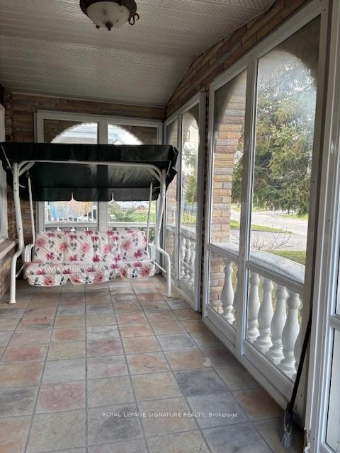 1 Brady Crescent, Toronto, ON