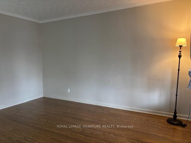 1 Brady Crescent, Toronto, ON