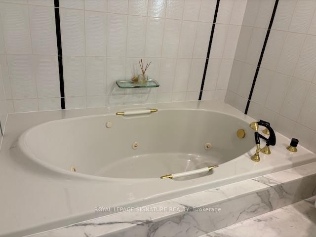 1 Brady Crescent, Toronto, ON