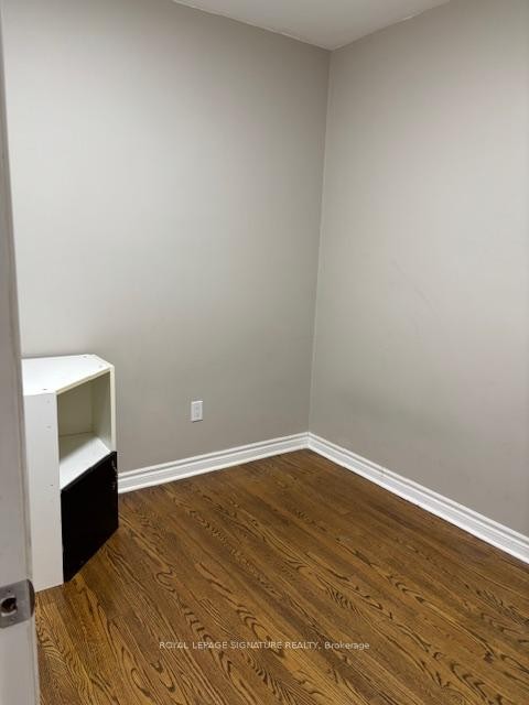 1 Brady Crescent, Toronto, ON