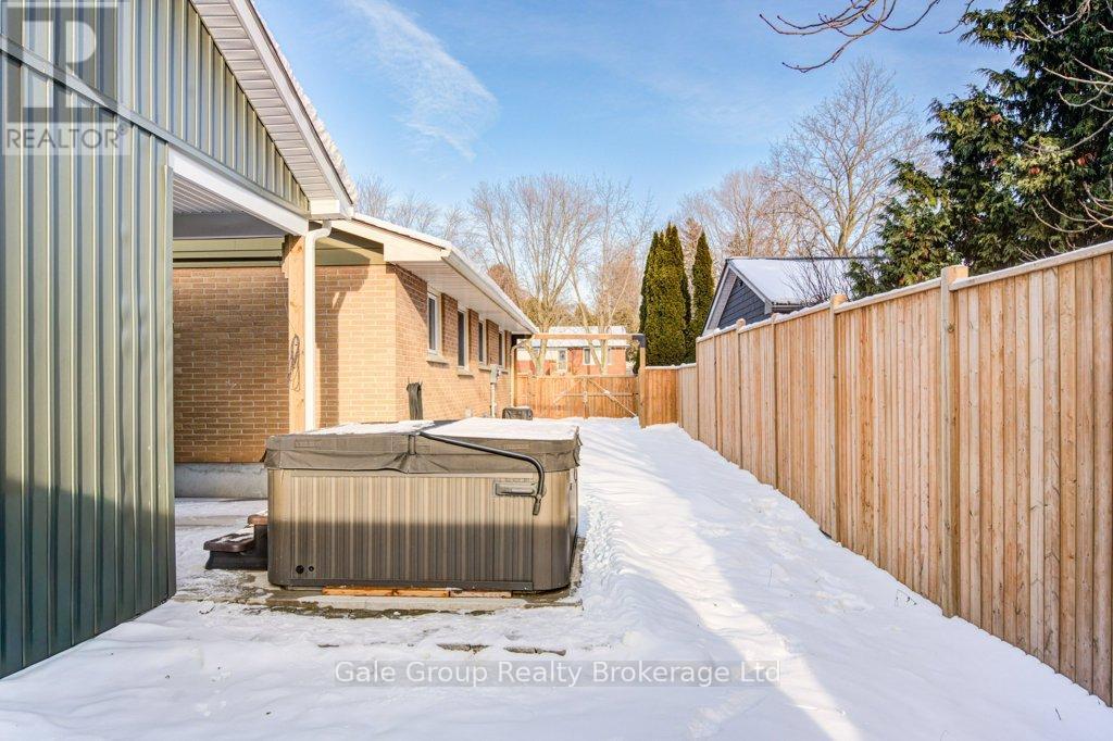 33 Princess Park Road, Ingersoll (Ingersoll - South), ON - Outdoor With Exterior