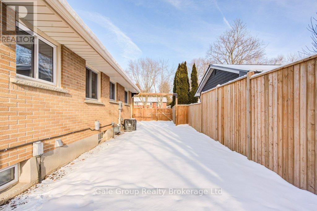 33 Princess Park Road, Ingersoll (Ingersoll - South), ON - Outdoor With Exterior