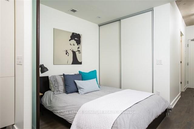 607-8 Dovercourt Road, Toronto, ON - Indoor Photo Showing Bedroom