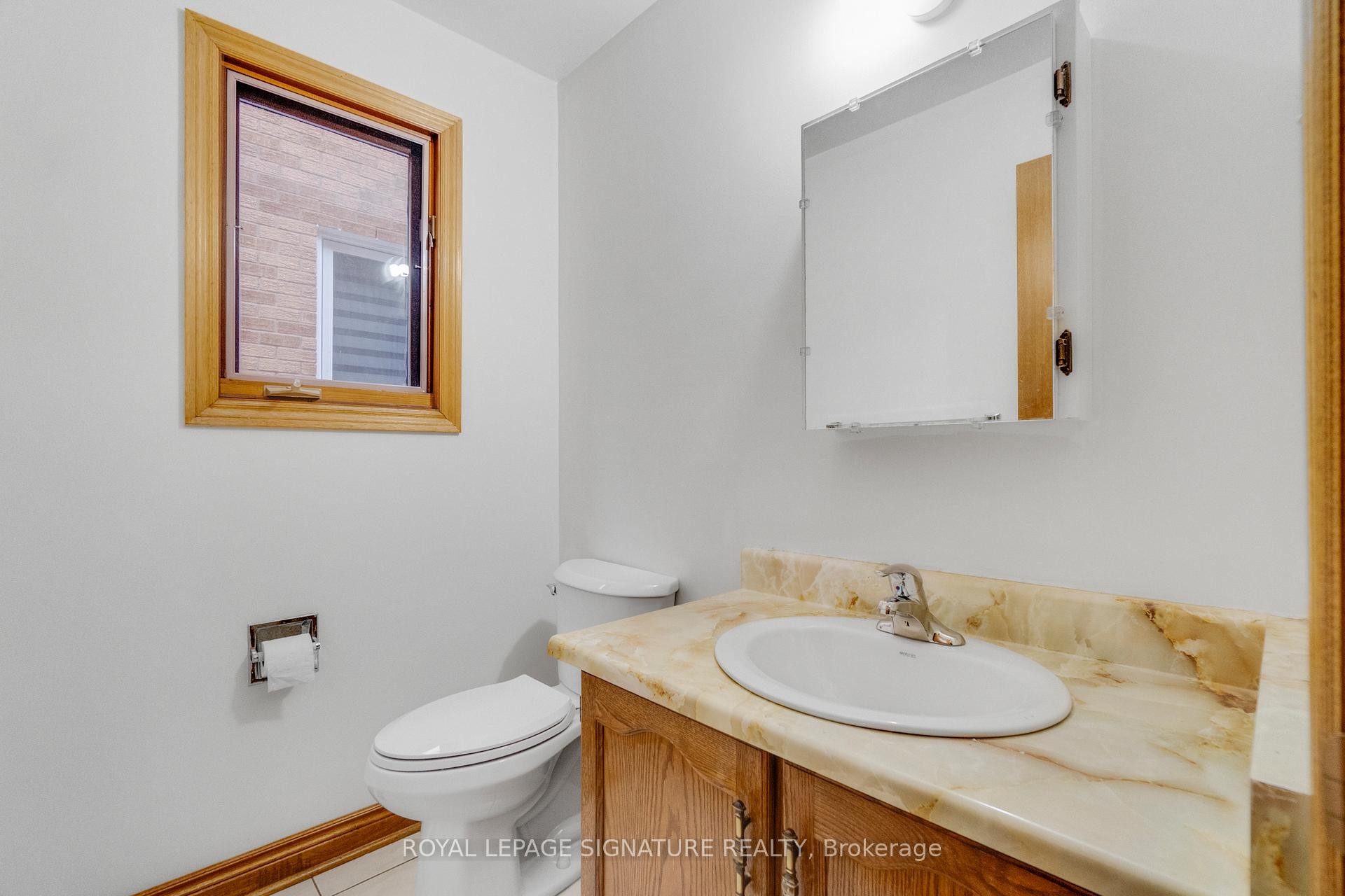 71 Marieta Street, Vaughan, ON - Indoor Photo Showing Bathroom